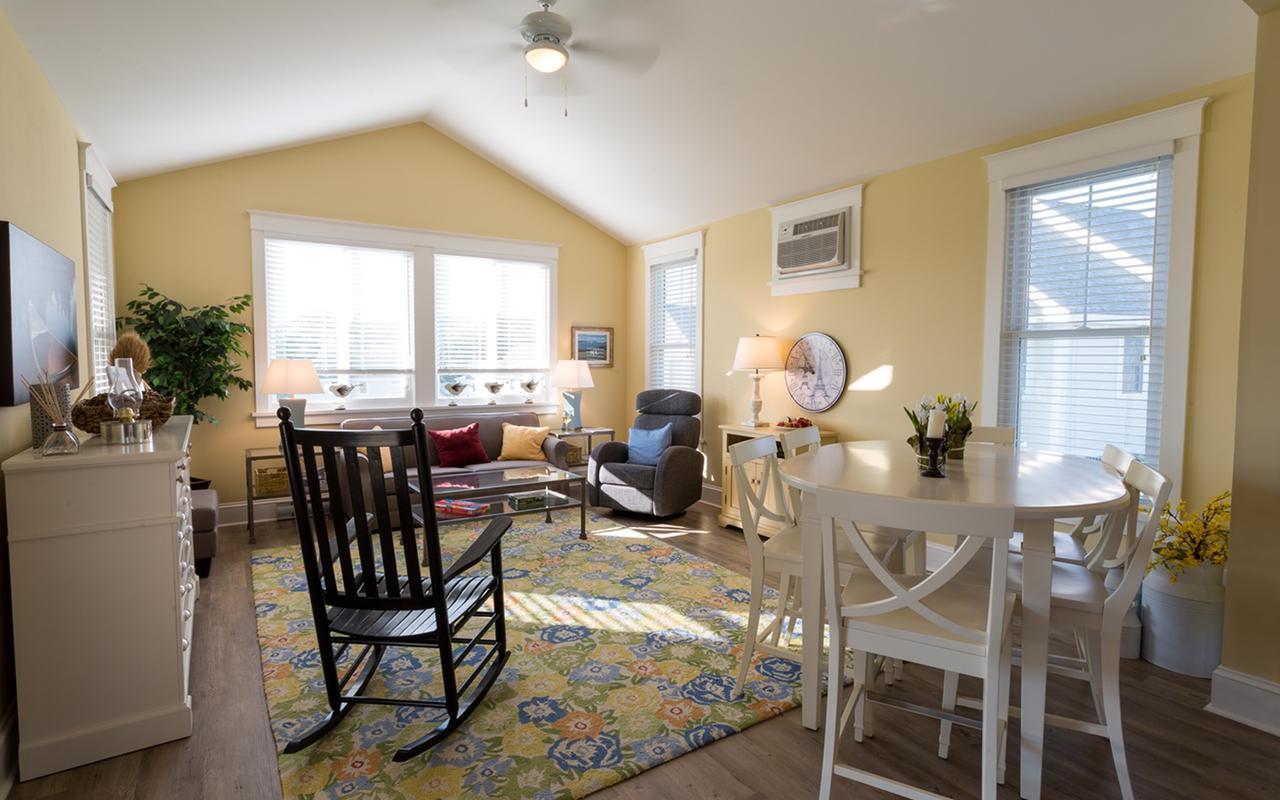 Sandbanks Summer Village Cottages Cherry Valley Eksteriør billede
